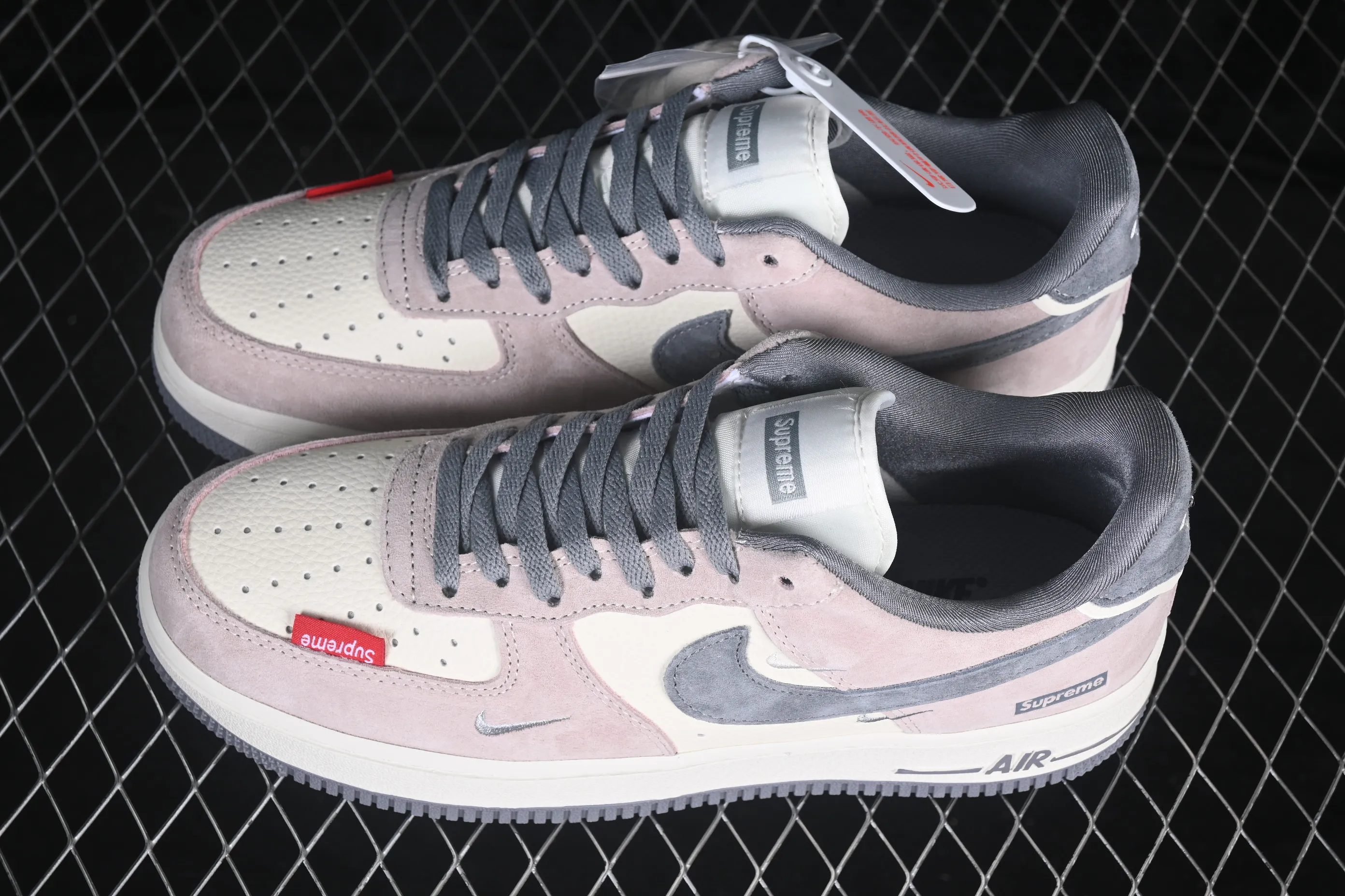 All categories Nk Air Force 1 Air Force series Nk Air Force 1 Low Air Force low-top Nike Air Force 1'07 Low joint model Air Force 1 low-top casual sneakers LF6688-004